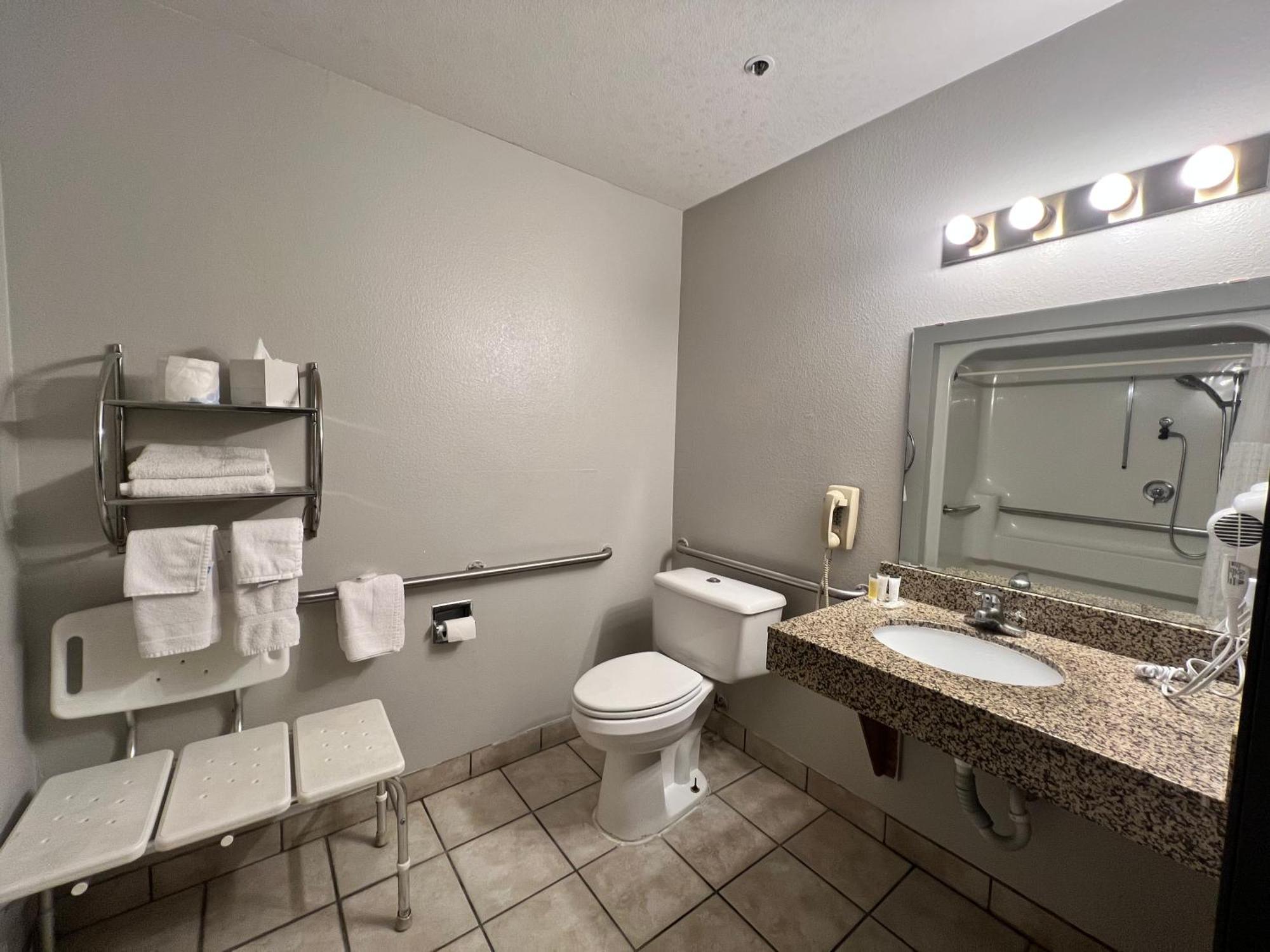 Antelope Inn & Suites Clearfield Eksteriør billede